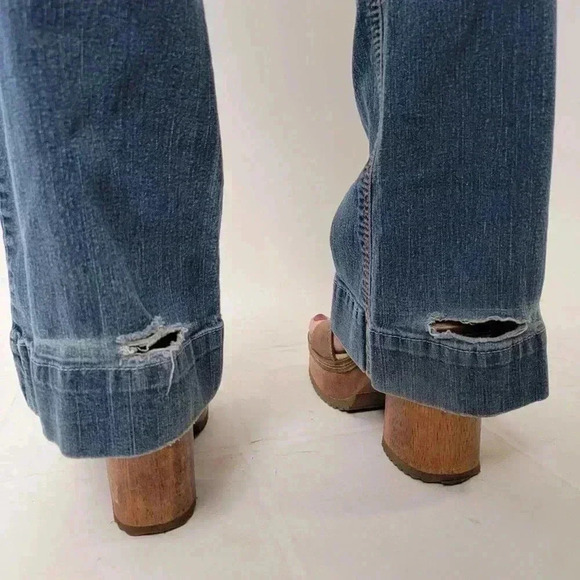 Vintage y2k Fragile Distressed Low Rise Flared Bell Blue Jeans - 7 - Picture 8 of 13